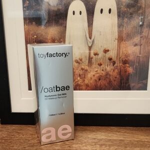 Toy Factory Oat Milk Makeup Remover New Sealed 100mL